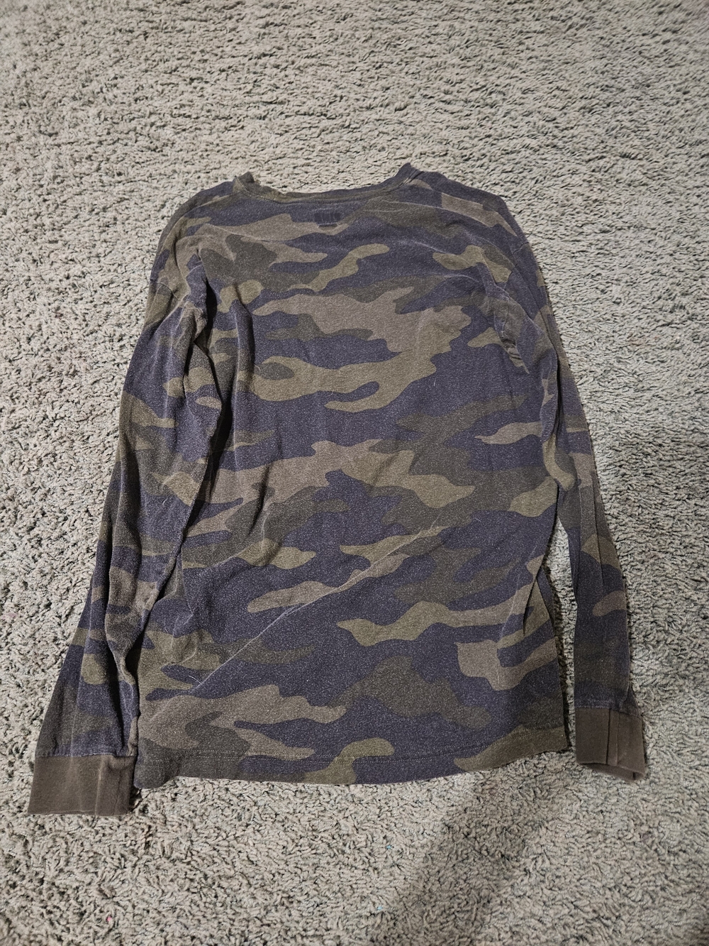 PINK Victoria's Secret Camo Long Sleeve Tee - Picture 3 of 4